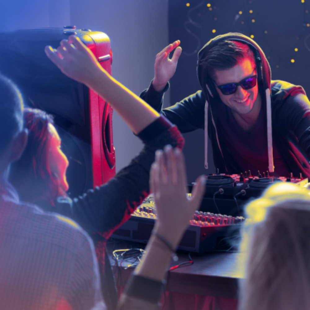 5 Tips For DJ Speakers