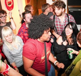 Must Read for House Party DJs!